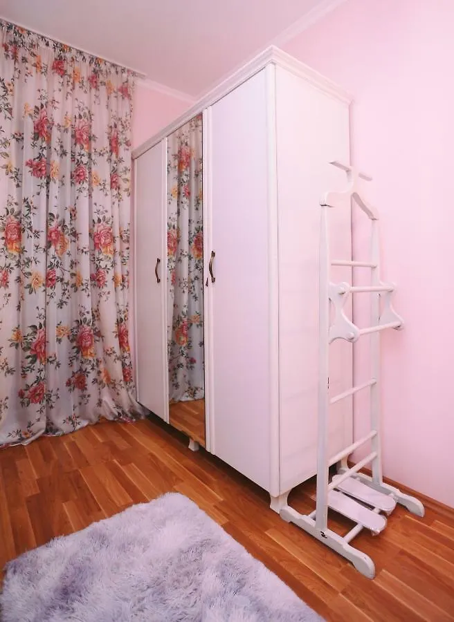 Apartment On Freedom Square Diuma Street 트빌리시